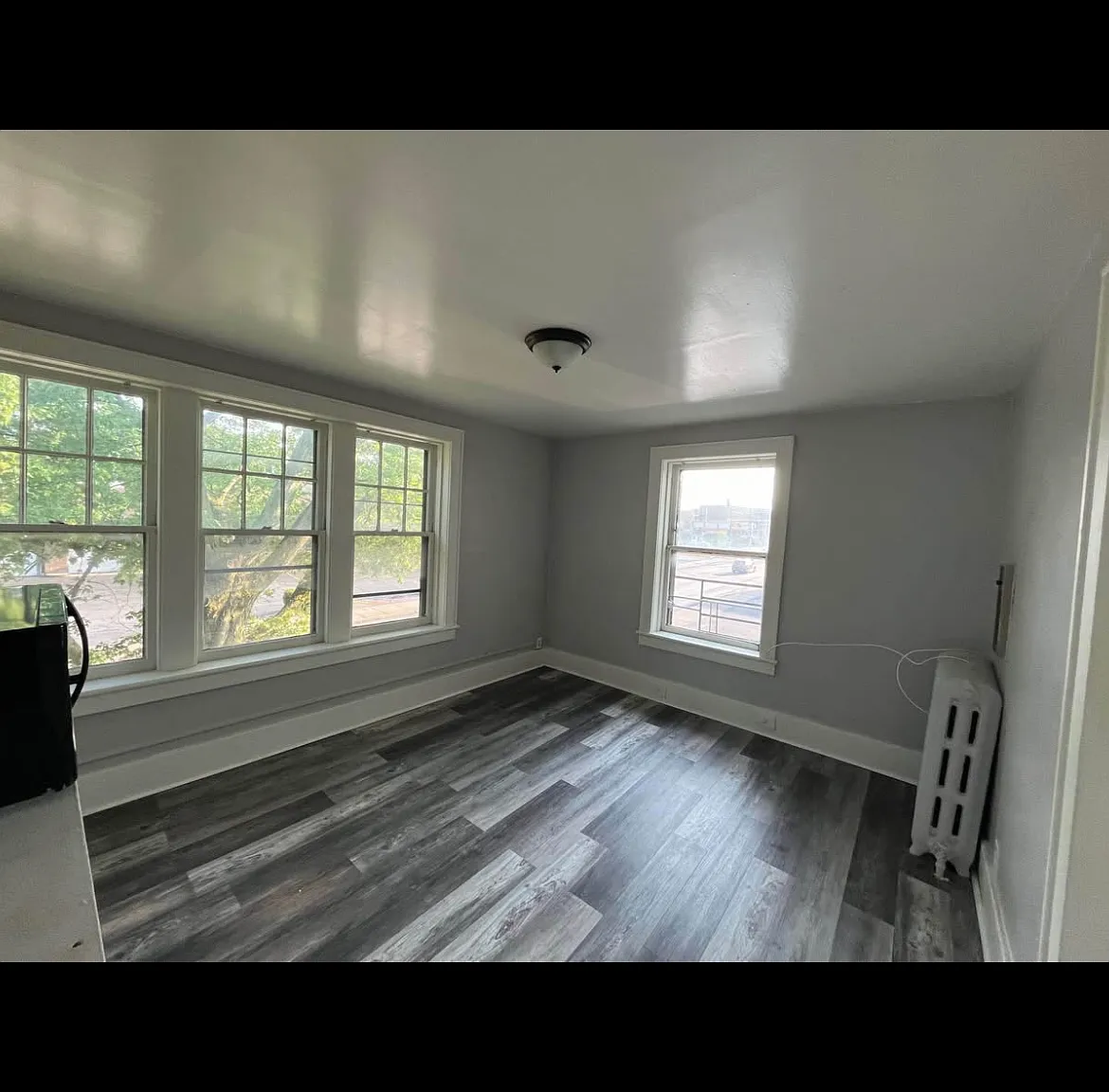 1 bed, $915 — Photo 2