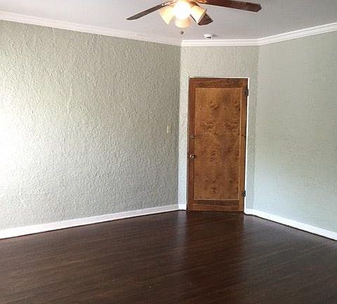 Living Room (new paint)