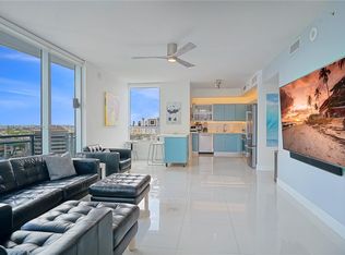 90 SW 3rd St APT 1613, Miami, FL 33130
