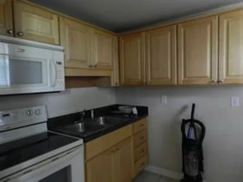 1505-4 Hudson St #4 Photo 1