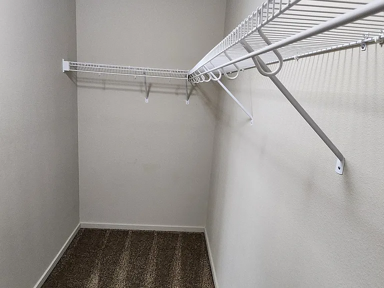1417 NE 83rd Dr — Photo 23