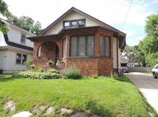 1712 Van Hise Ave #2, Madison, WI 53726