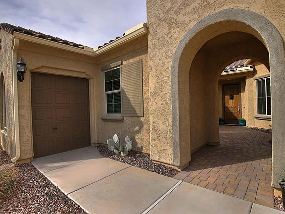 3rd image of 3818 N Monticello Dr