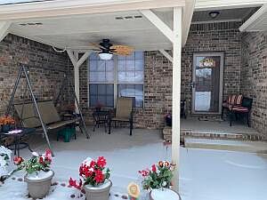 4th image of 203 Willow Creek Dr