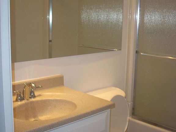 Main floor bath