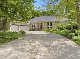 4170 Dallas Ln N, Plymouth, MN 55446