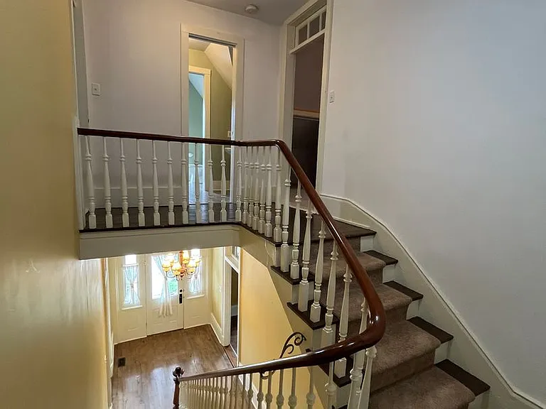 348 S Morton St — Photo 5