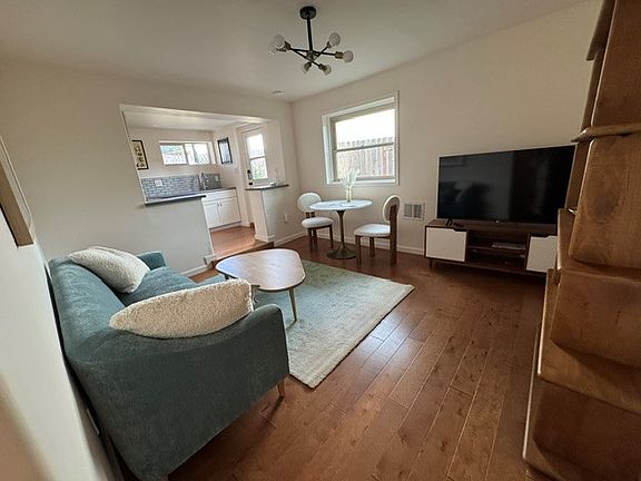 4th image of 7555 Greenly Dr #1B