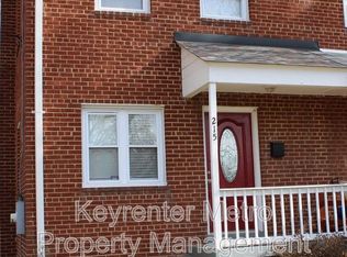 215 Unicorn Pl, Capitol Heights, MD
