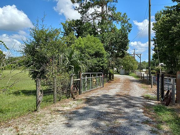 4th image of 20143 County Road 42
