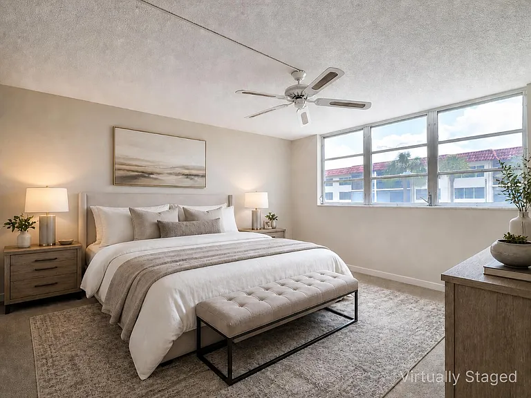 400 S Hollybrook Dr #202 — Photo 5