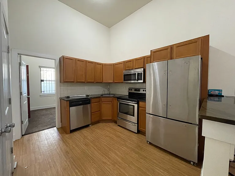 3835-37 Hamilton St. — Photo 5