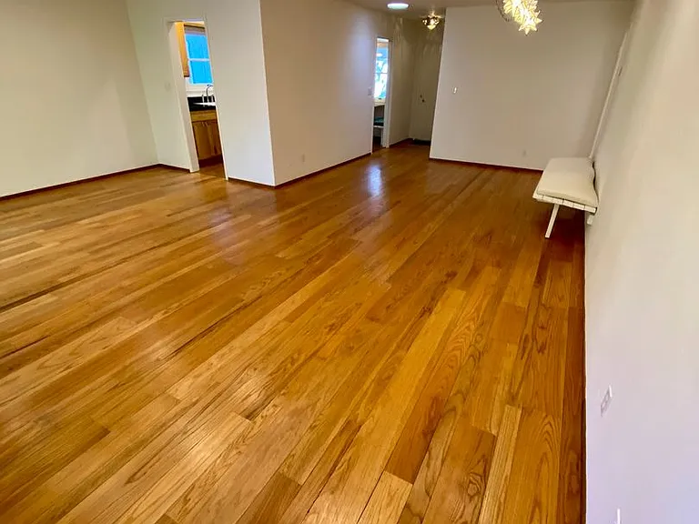 1052 Clark Ave — Photo 13