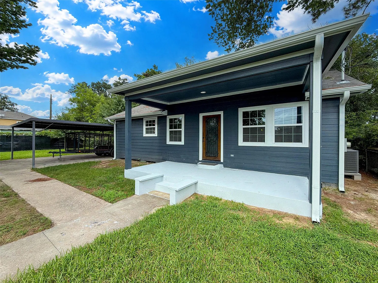 3 bed, 2.0 bath, 958 sqft, $2,100 — Photo 4
