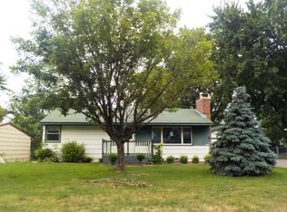 2185 Roth Pl, White Bear Lake, MN 55110