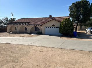 18820 Otomian Rd, Apple Valley, CA 92307