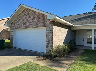 100B Richmond Trl NE, Brookhaven, MS 39601