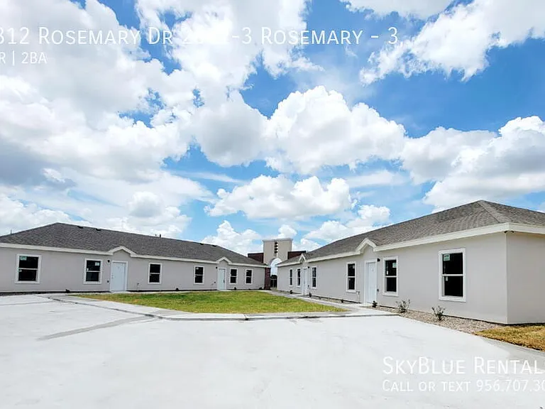 2812 Rosemary Dr #3 — Photo 1