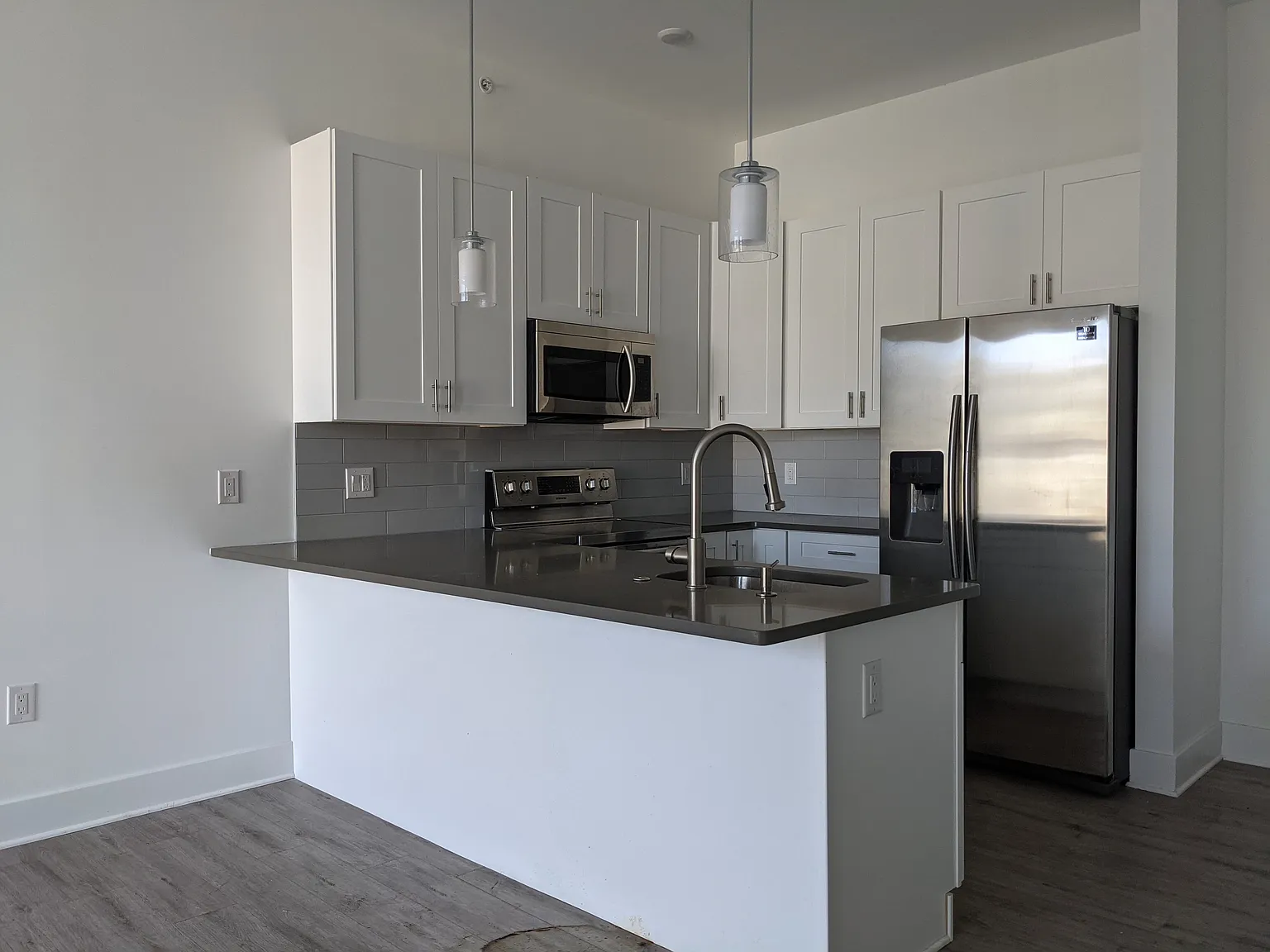 1621 N 4th St #7 — Photo 1