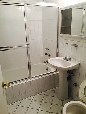 Rented by City Prime Realty | media 2