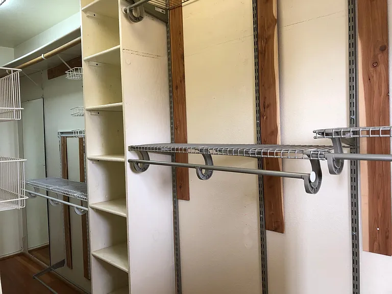 102 Santa Cruz Way — Photo 33