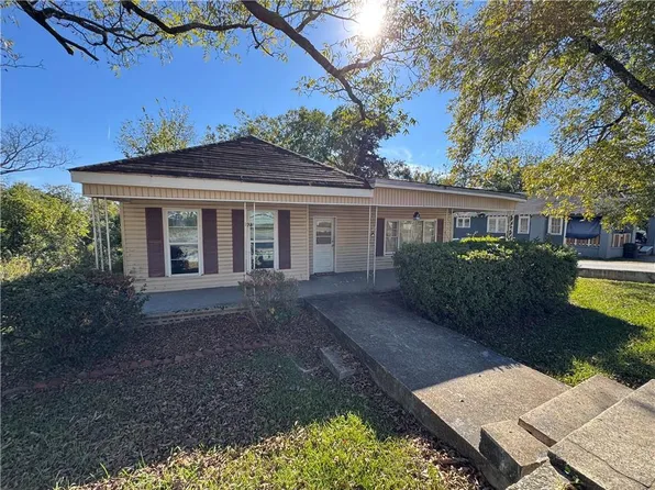 923 20th St, Phenix City, AL 36867