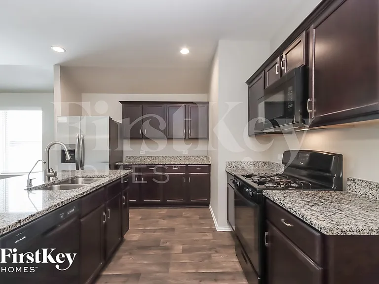 23435 Harrow Field Ln — Photo 6