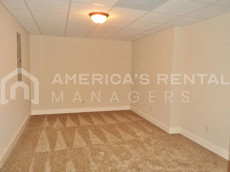 3768 Creekside Way — Photo 23