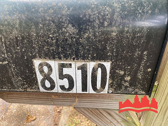 3rd image of 8510 Farmington Cv