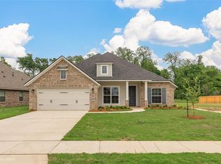 242 Cullom Dr, Bossier City, LA 71112