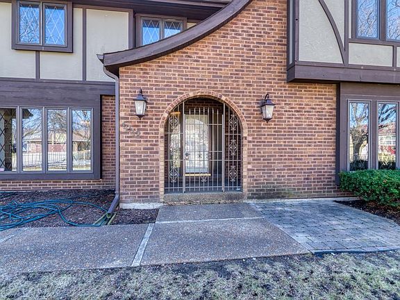 5th image of 1212 Buell Ave