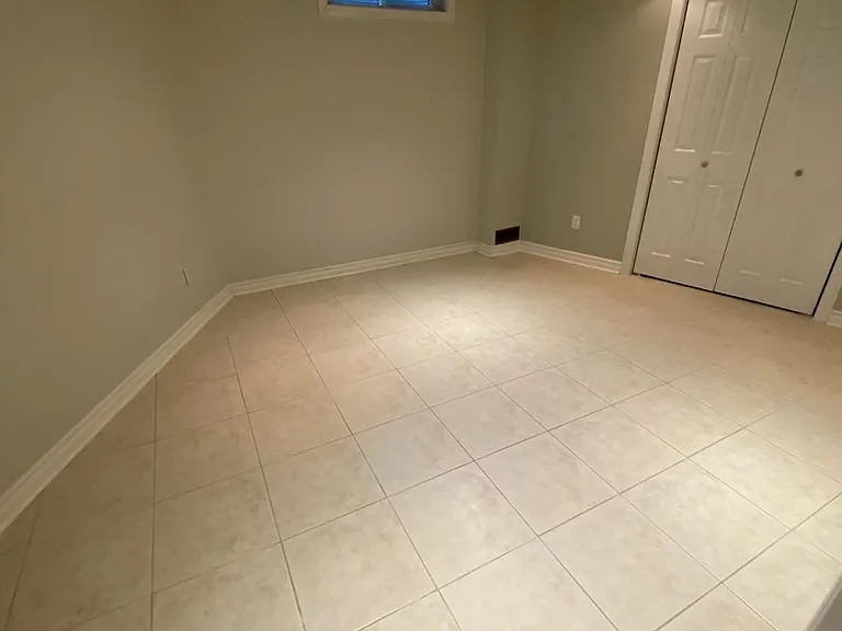 46 Chatsworth Ct #BASEMENT — Photo 7