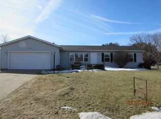 10812 Brookston Dr W, Osceola, IN 46561