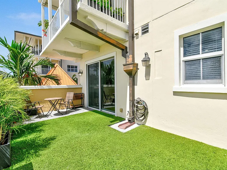 3940 N Flagler Dr #206 — Photo 22