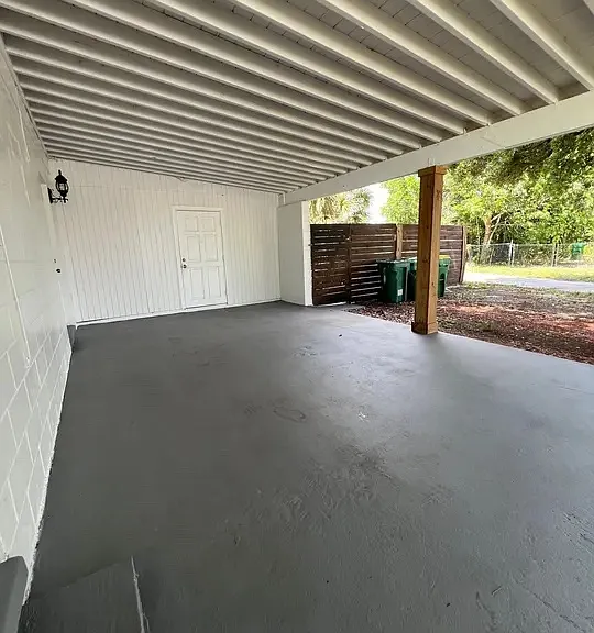 1221 Cypress Ln — Photo 6