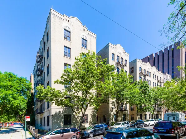 20 Laurel Hill Terrace