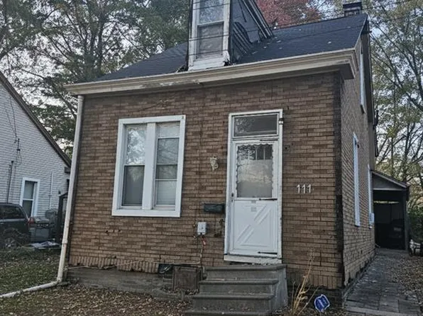 111 Lois Ct, Belleville, IL 62226