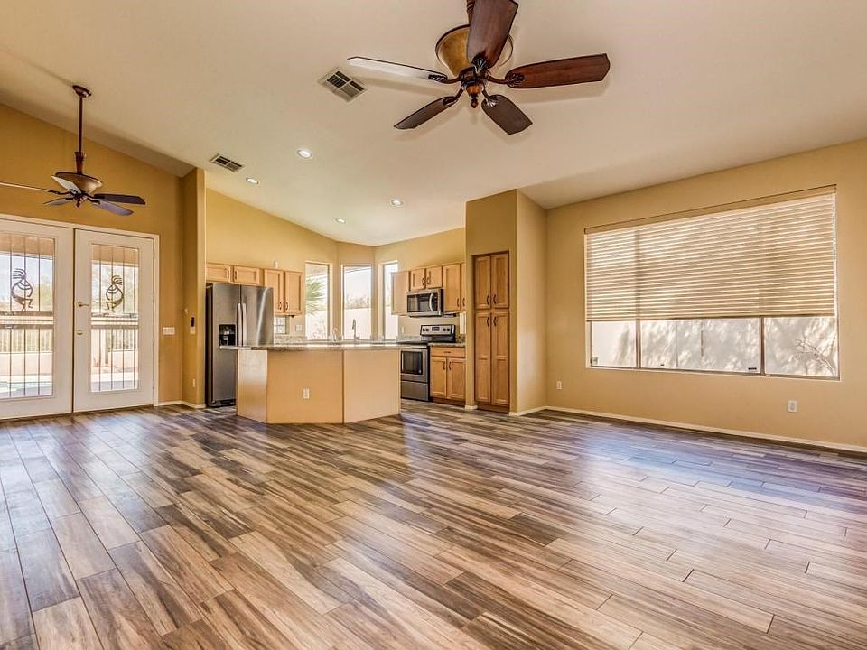 BARWICK KITCHEN 1