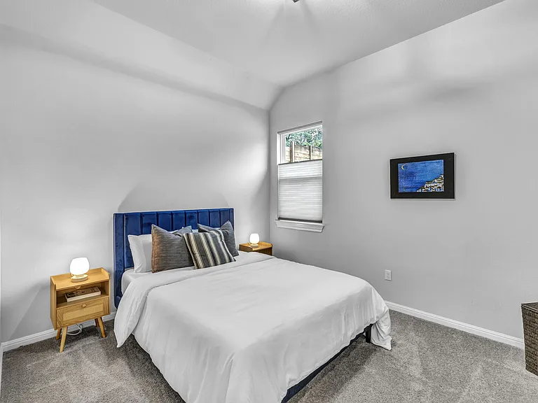 Alouette Dr — Photo 24