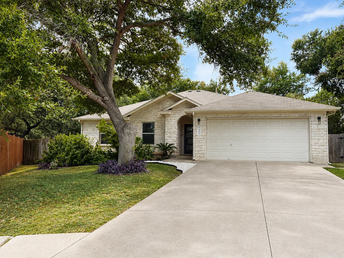 3 bed, 1681 sqft, $3,400 — Photo 2