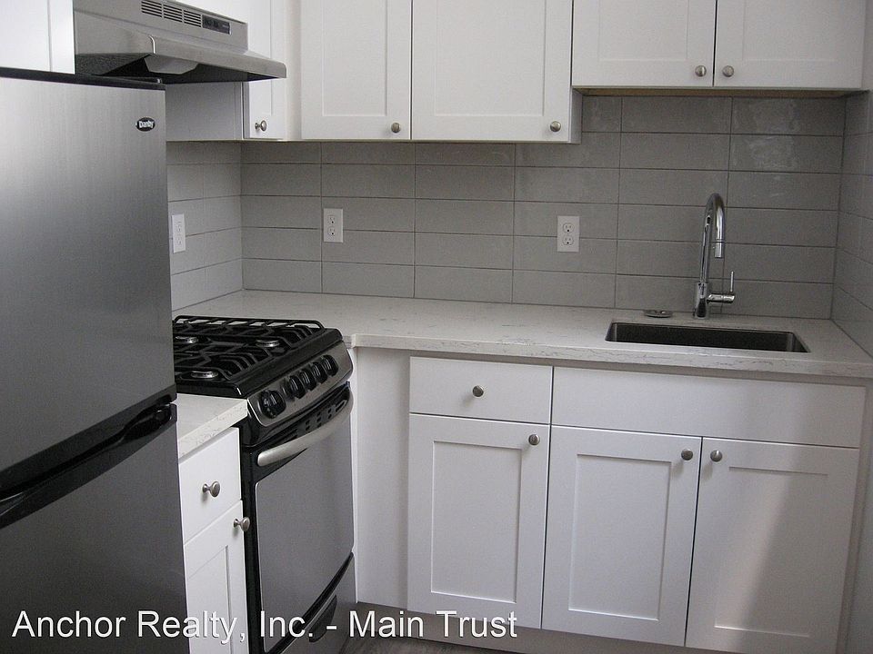 1st image of 1677 Sacramento St #2