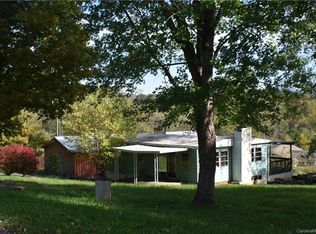 49 Trantham Rd, Canton, NC 28716