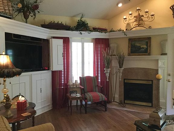 4th image of 6325 Amber Brook Dr #27