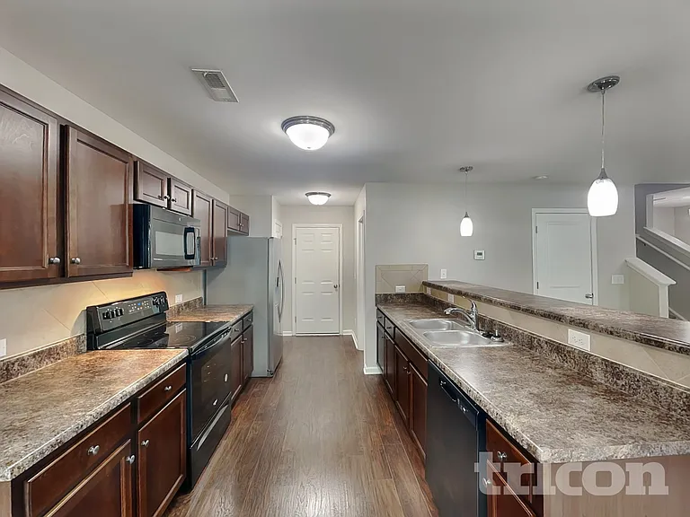 10020 Porta Ferry Dr — Photo 5