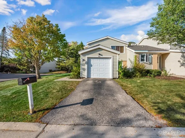 712 Scarbrough Cir #712, Hoffman Estates, IL 60169