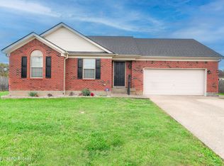 690 Oak Grove Blvd, Shepherdsville, KY 40165