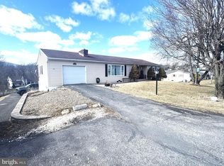 21 Marlick Ave, Reedsville, PA 17084