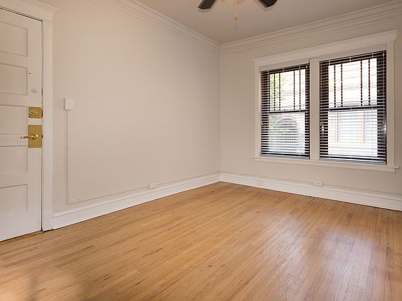 3rd image of 5439 S Woodlawn Ave