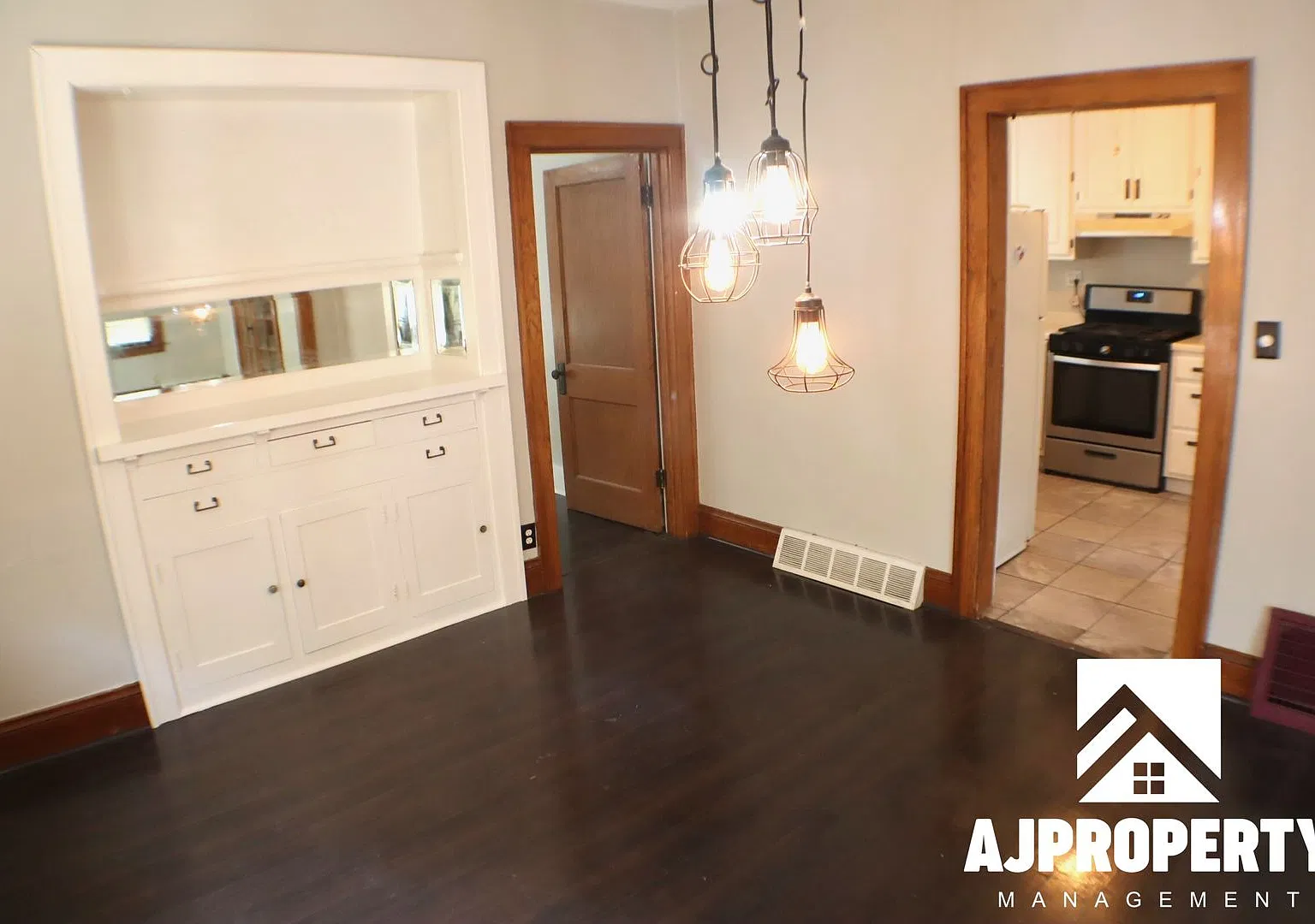 715 W 12th St. Sioux Falls, SD — Photo 4