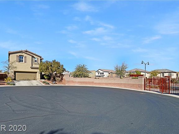 3rd image of 10602 Pennant Ave